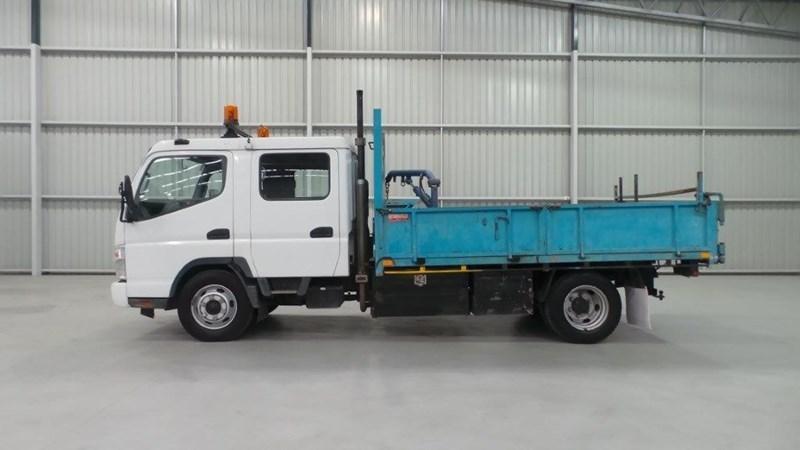 2006 FUSO CANTER