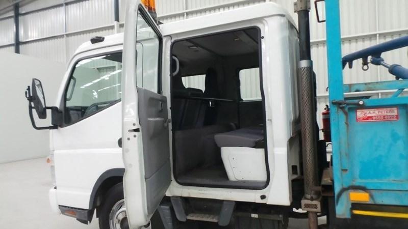 2006 FUSO CANTER