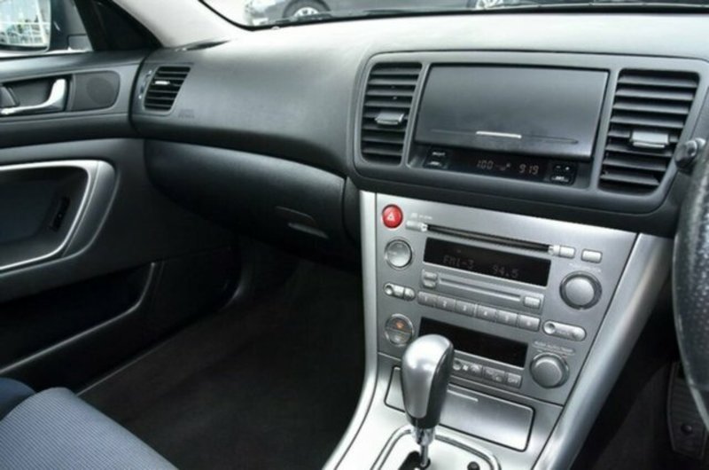 2004 SUBARU LIBERTY 2.5i SAFETY MY04