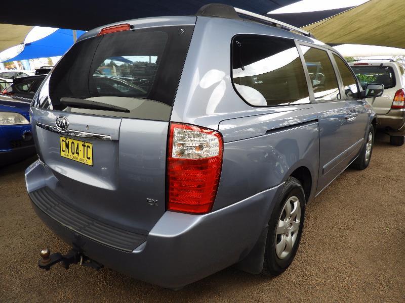 2008 KIA GRAND CARNIVAL