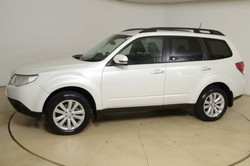 2012 SUBARU FORESTER XS MY12