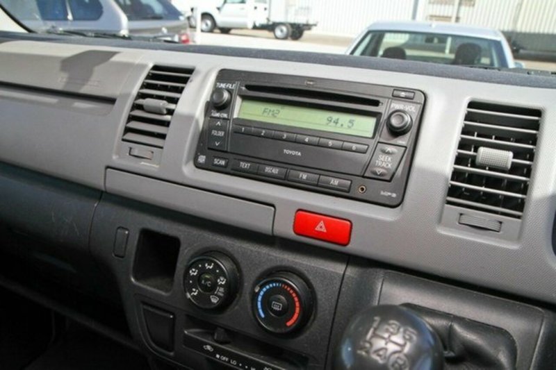 2008 TOYOTA HIACE LWB TRH201R MY07 UPGRADE