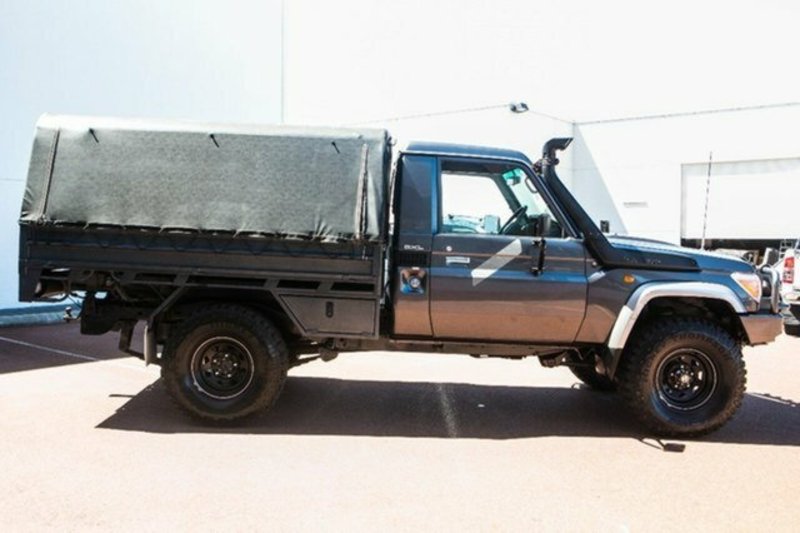 2009 TOYOTA LANDCRUISER GXL (4x4) VDJ79R