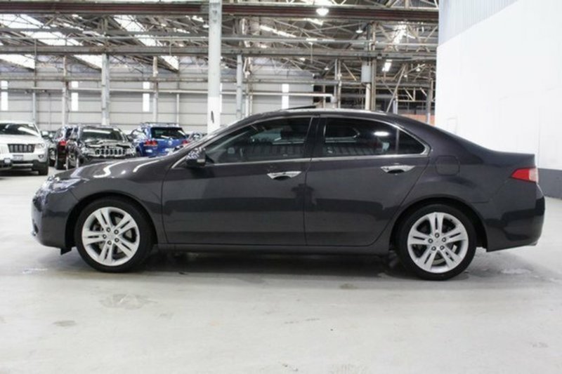 2011 HONDA ACCORD EURO LUXURY 10 MY12
