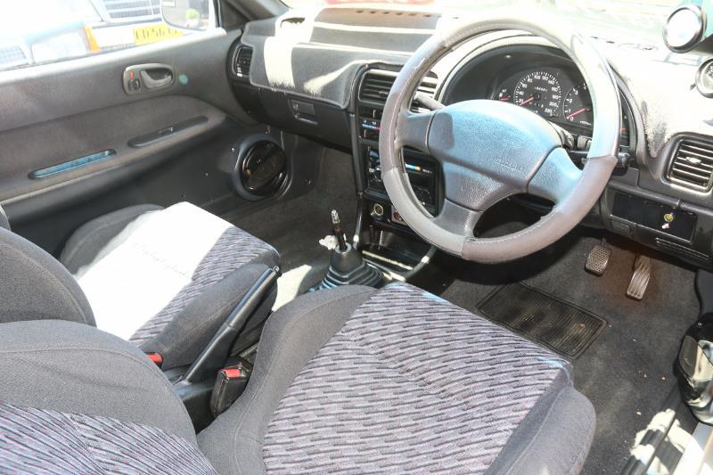 1998 SUZUKI SWIFT GTi