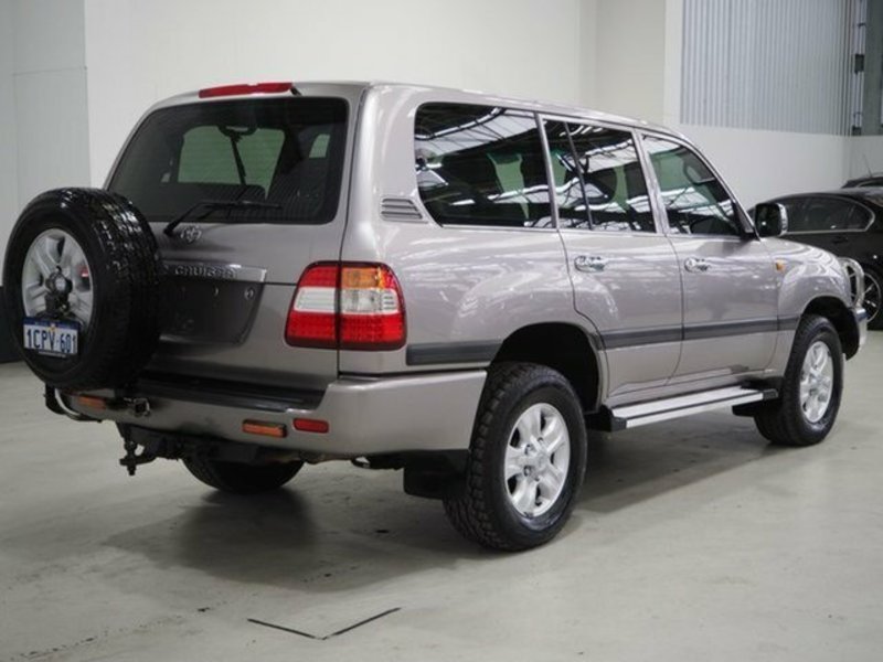 2007 TOYOTA LANDCRUISER GXL (4x4) UZJ100R UPGRADE II