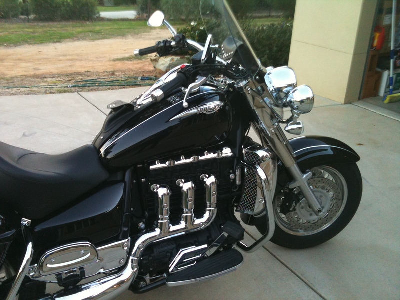 2010 TRIUMPH ROCKET III TOURING MY10