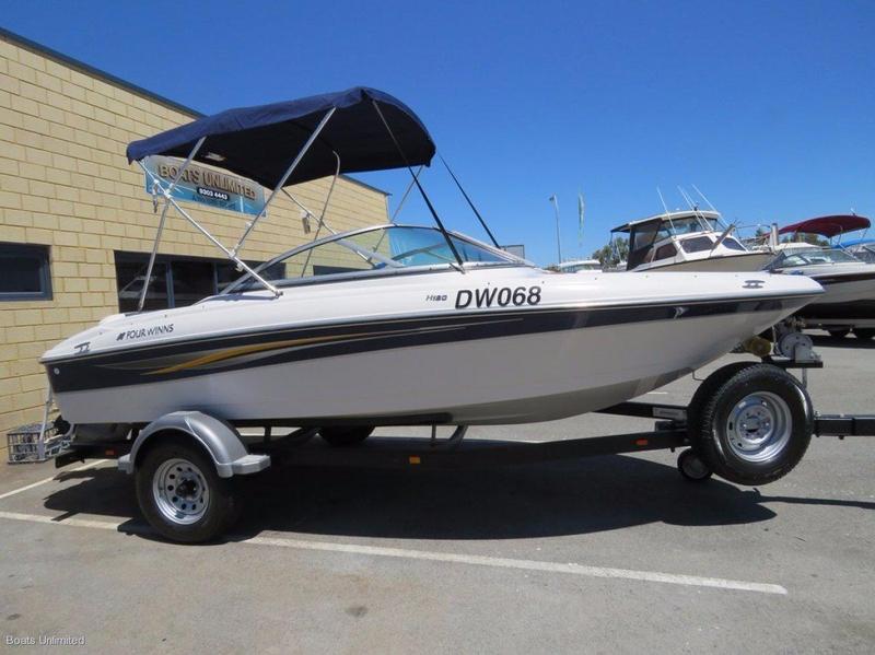 Four Winns BOW RIDER 180 CHEAP FIRST BOAT COMFORT SEATING