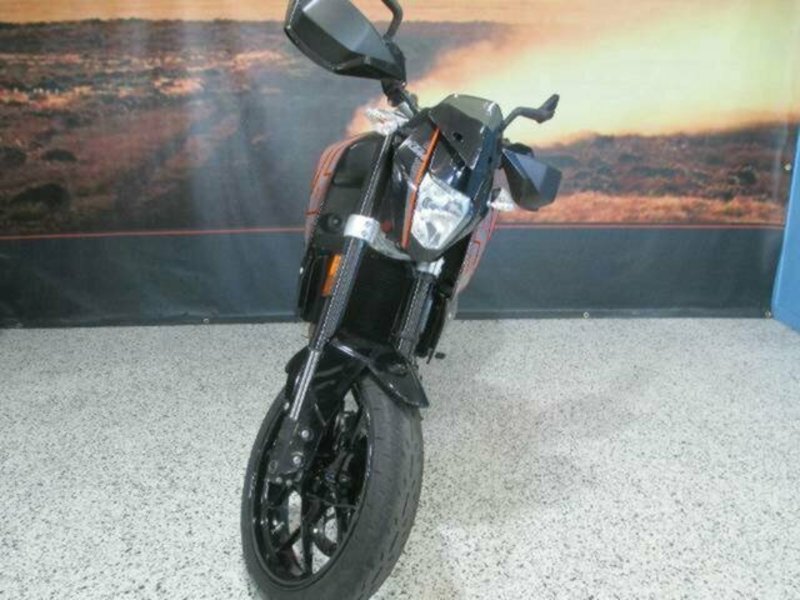 2012 KTM 690 DUKE Road