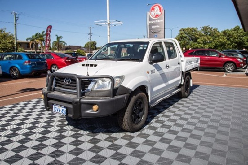 2012 TOYOTA HILUX SR KUN26R