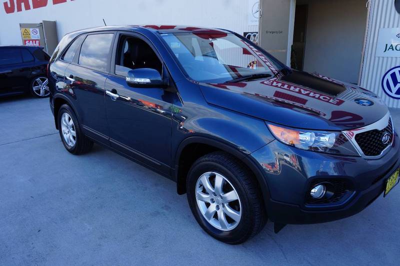2010 KIA SORENTO Si (4x2) XM