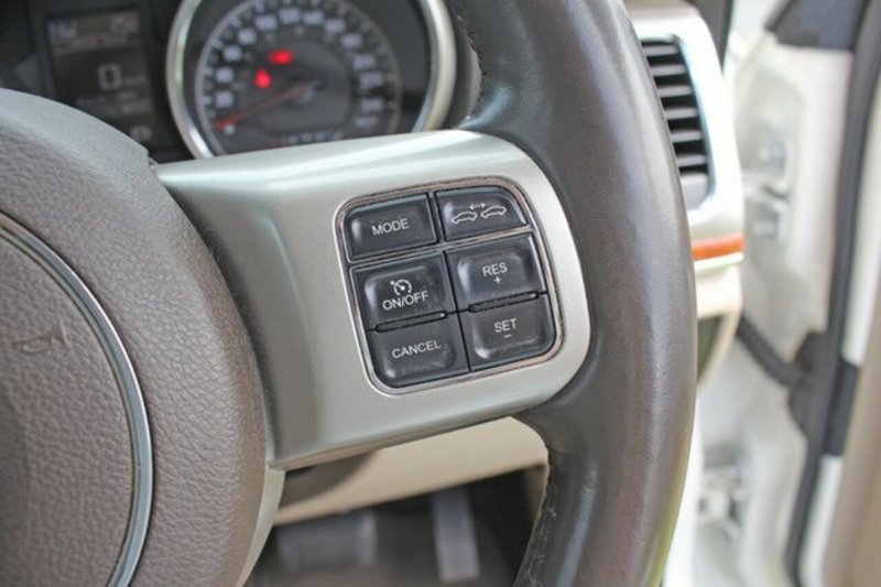 2012 JEEP GRAND CHEROKEE OVERLAND (4x4) WK MY12