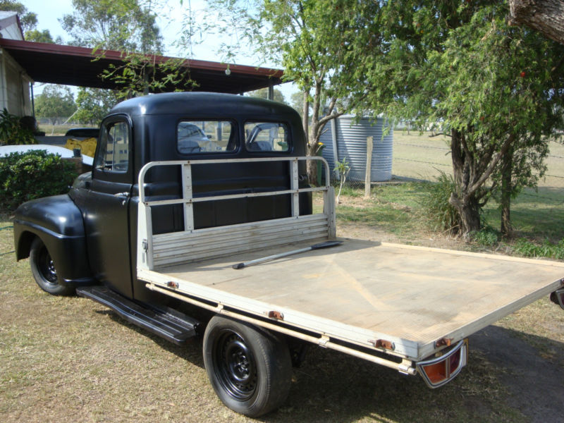 1954 INTERNATIONAL AR110 UTE