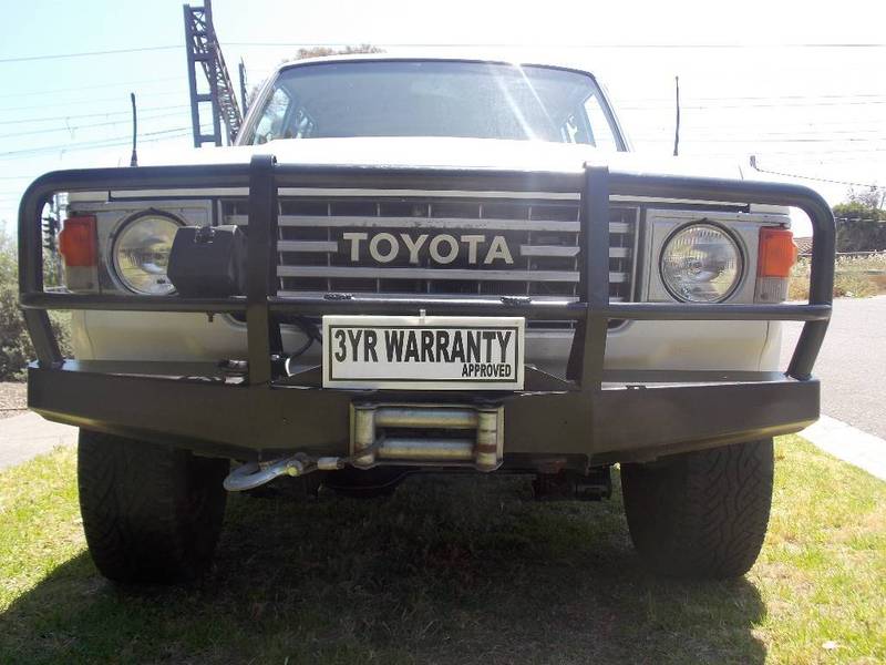 1985 TOYOTA LANDCRUISER (4x4)