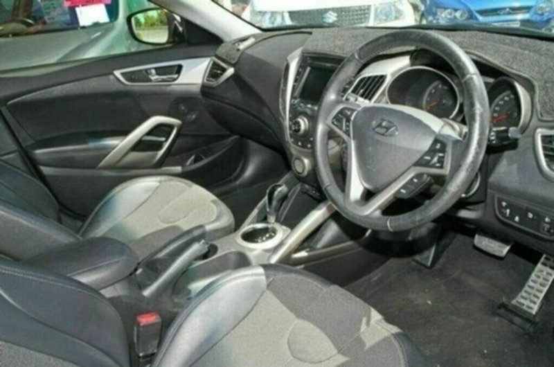 2012 HYUNDAI VELOSTER Coupe D-CT FS