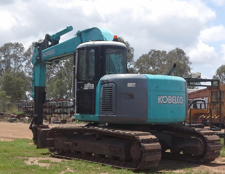 KOBELCO 130UR EXCAVATOR 11923