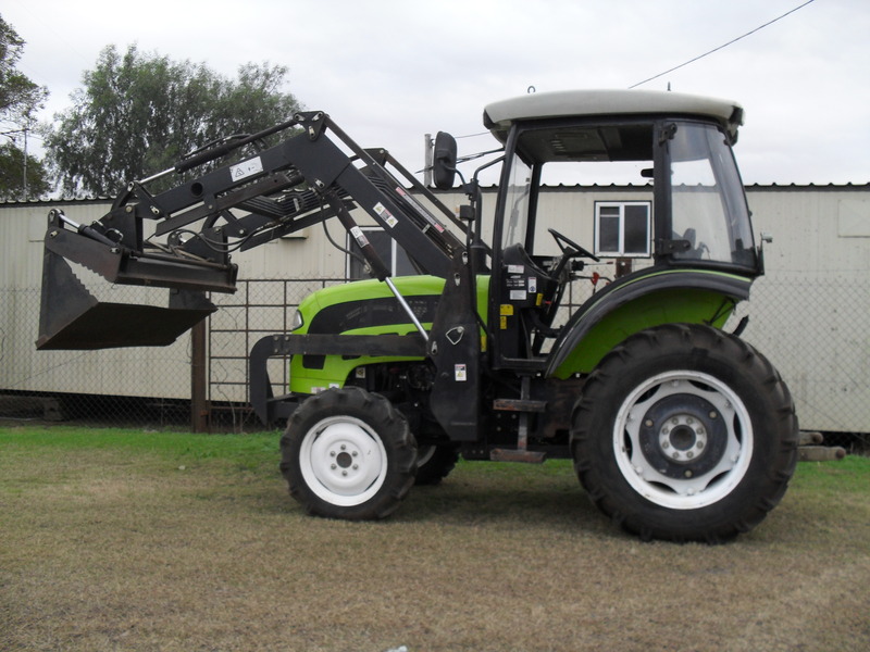 2010 AGRI CAT T104 13117