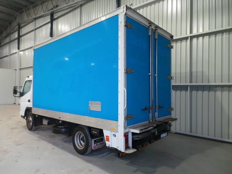 2010 FUSO CANTER PANTECH
