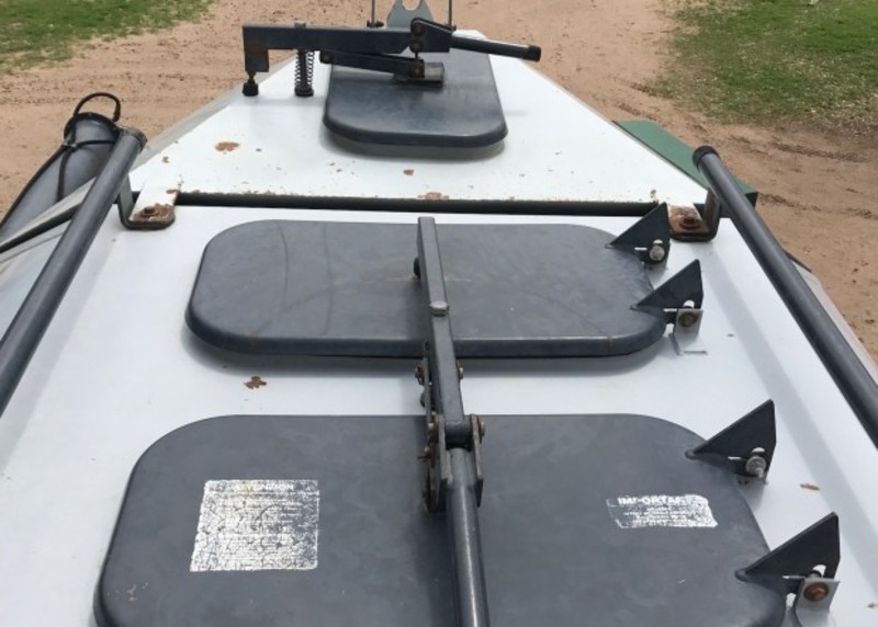 Flexicoil 2320 air seeder cart