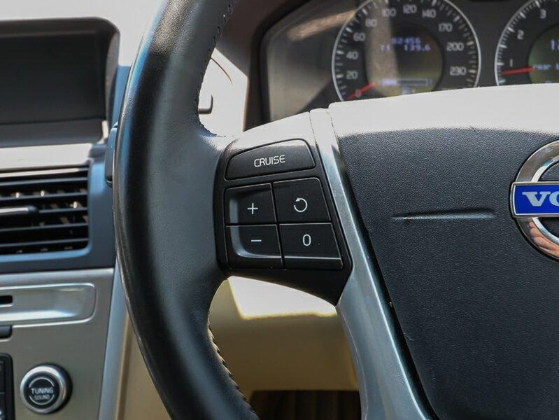 2010 VOLVO XC60 (No Series)