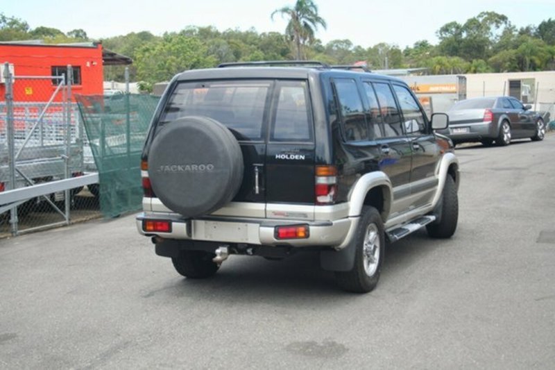 2001 HOLDEN JACKAROO SE LWB (4x4) U8