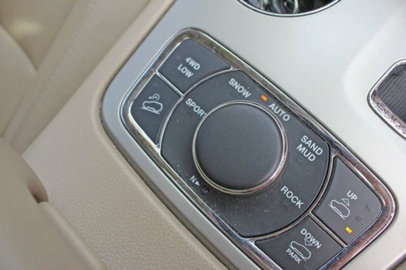 2012 JEEP GRAND CHEROKEE OVERLAND (4x4) WK MY12