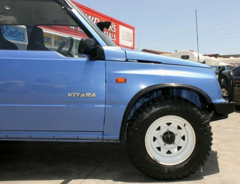 1998 SUZUKI VITARA JX (4x4)