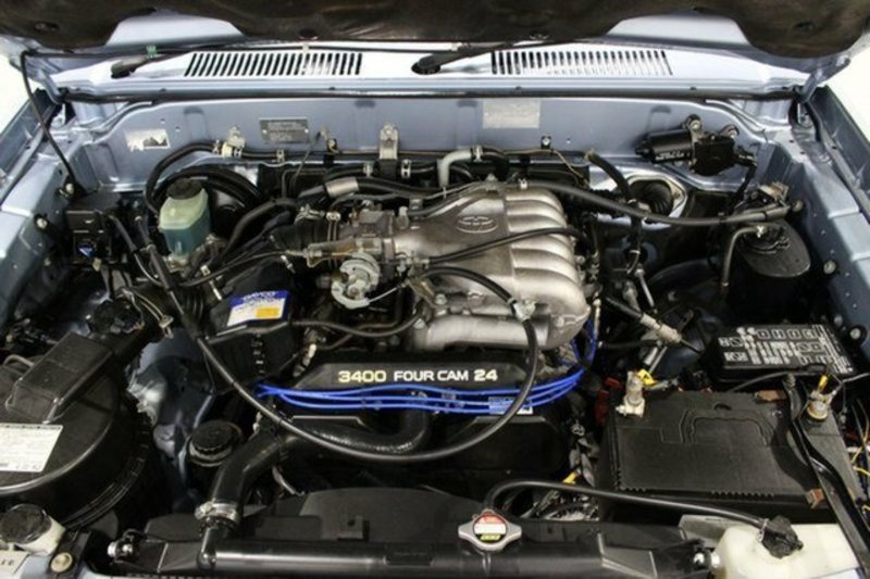 2002 TOYOTA LANDCRUISER PRADO ADVANTAGE (4x4) VZJ95R