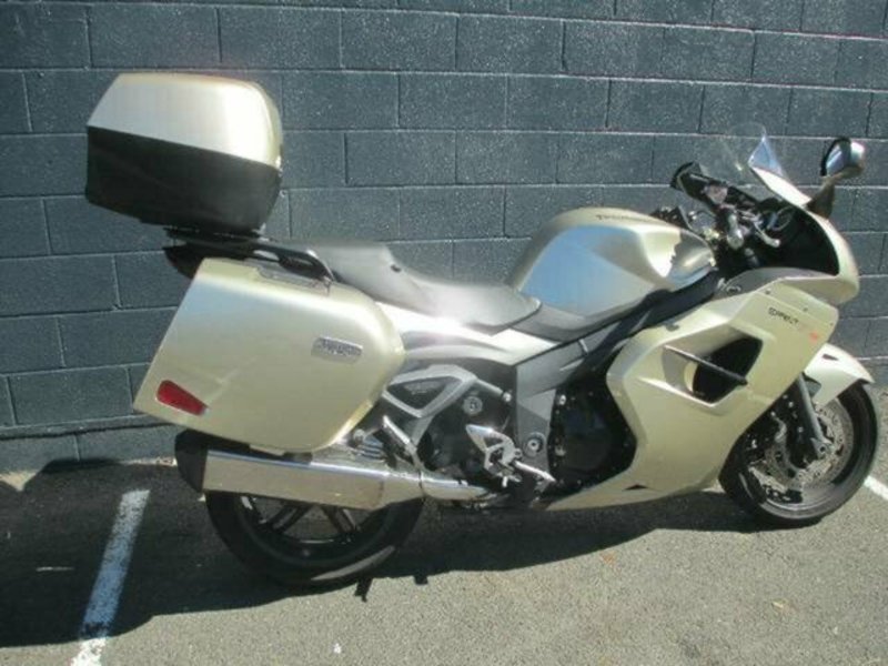 2013 TRIUMPH SPRINT GT Road