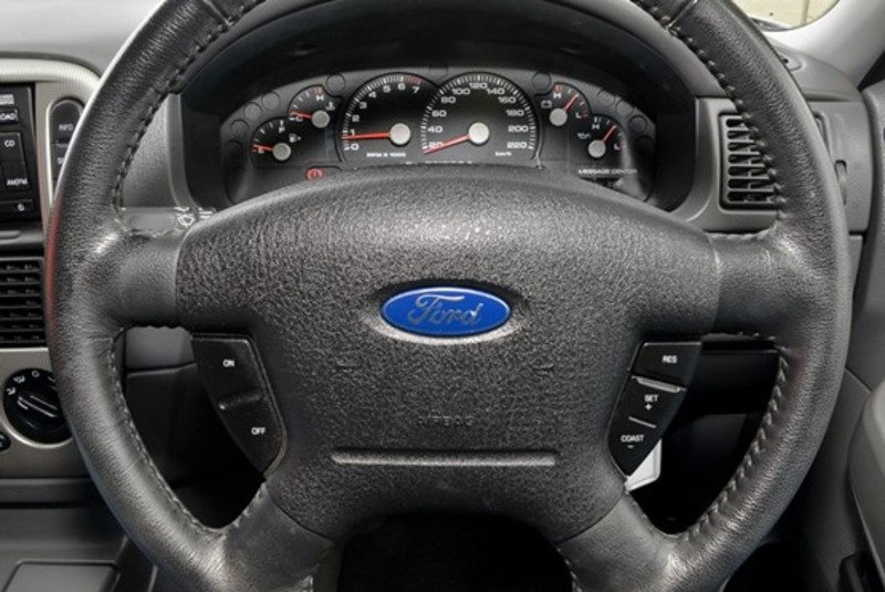 2004 FORD EXPLORER XLT UZ
