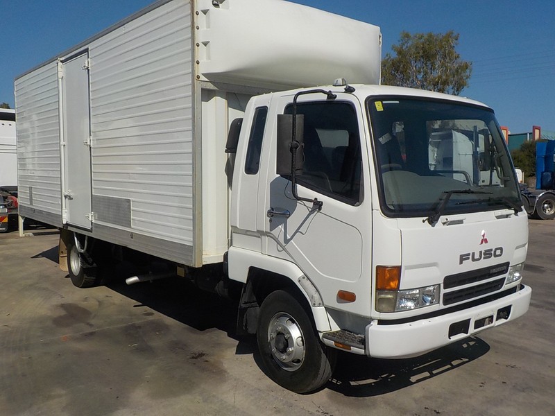 2006 MITSUBISHI FK617 Fuso FK617 Truck