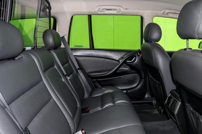 2006 HOLDEN ADVENTRA