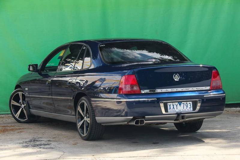 2004 HOLDEN STATESMAN V8 WK