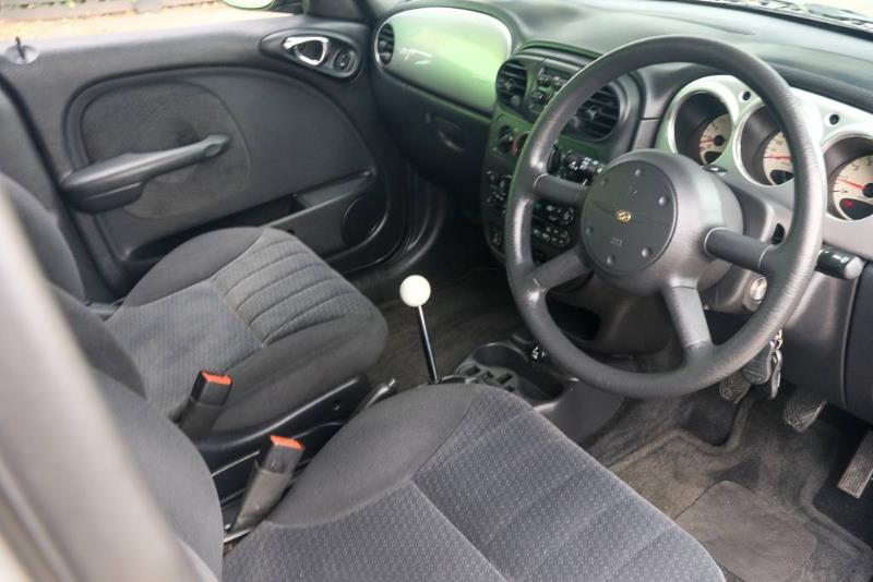 2004 CHRYSLER PT CRUISER Classic PG