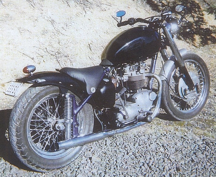 1968 TRIUMPH 650CC TR6 TROPHY