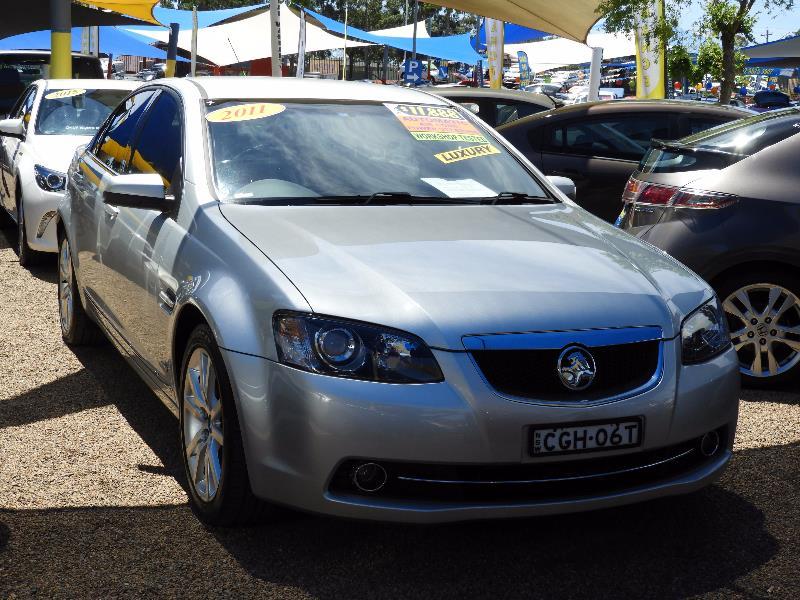 2011 HOLDEN CALAIS VE II