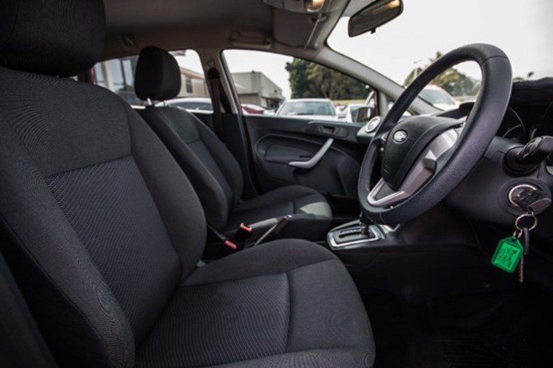 2010 FORD FIESTA CL WS