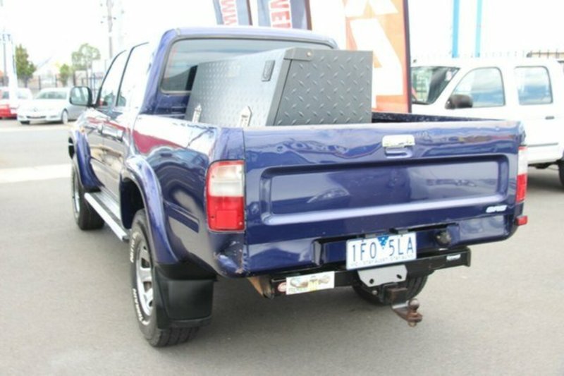 2000 TOYOTA HILUX SR5 (4x4) RZN169R