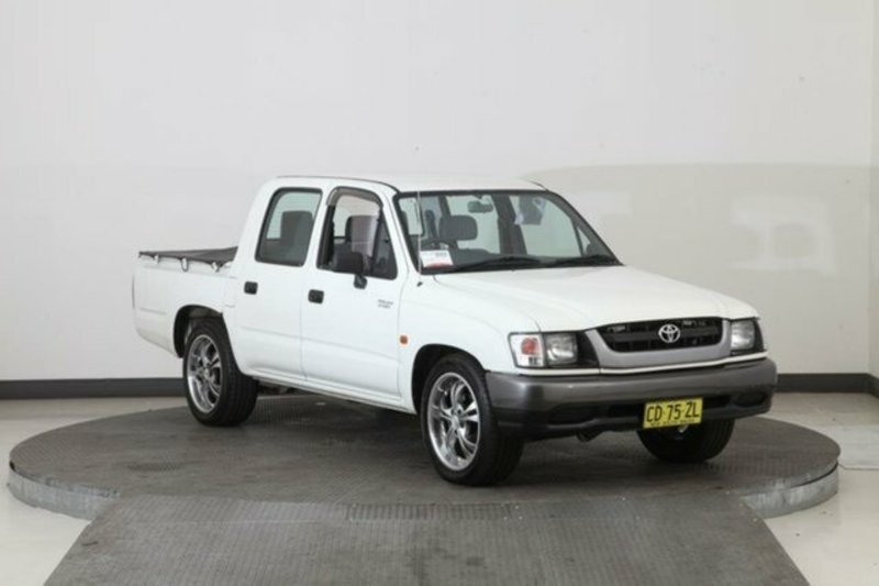 2003 TOYOTA HILUX RZN149R