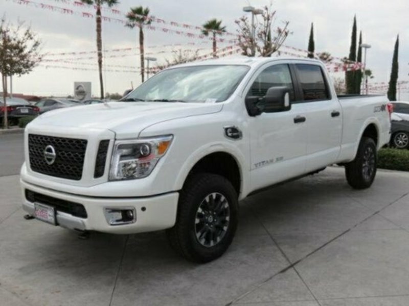2017 NISSAN Titan PRO 4X