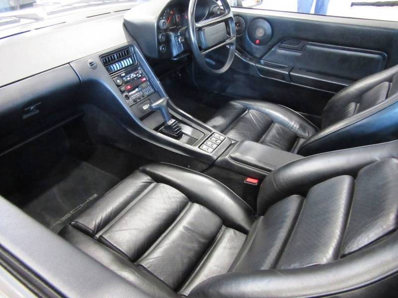 1986 PORSCHE 928 S