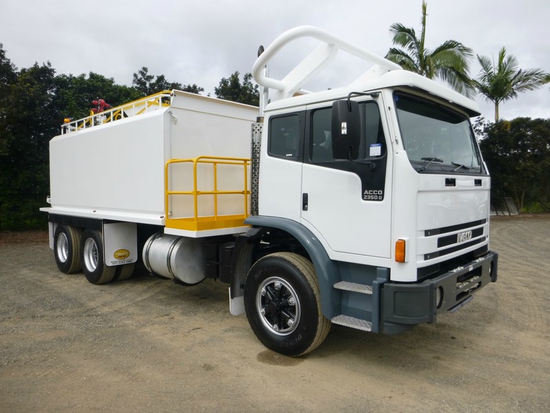 2002 INTERNATIONAL Acco 2350G BRAND NEW 15,000L SCTC TANK Acco 2350G Truck