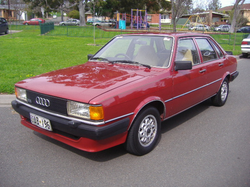 1982 AUDI 5 5