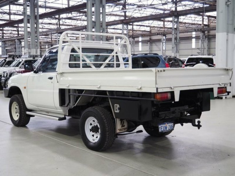2006 NISSAN PATROL ST (4x4) GU