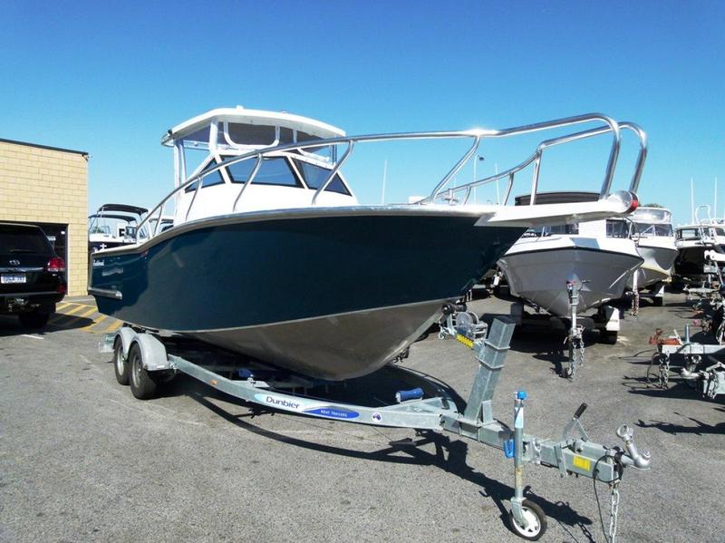 Southbound 650 FISHING DIVING OFFSHORE WALK AROUND " BRAND NEW " READY TO GO