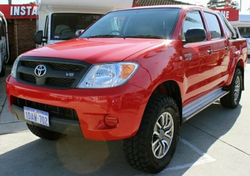 2008 TOYOTA HILUX SR (4x4) GGN25R 08 UPGRADE