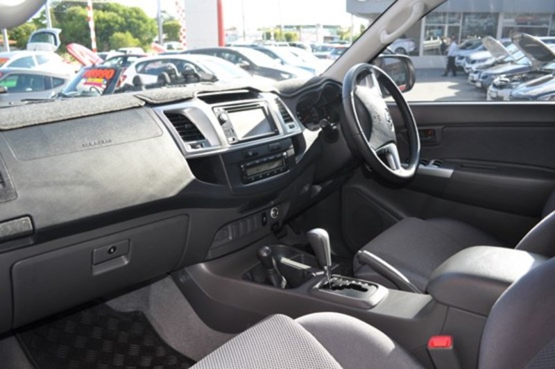 2013 TOYOTA HILUX SR5 DOUBLE CAB KUN26R MY12