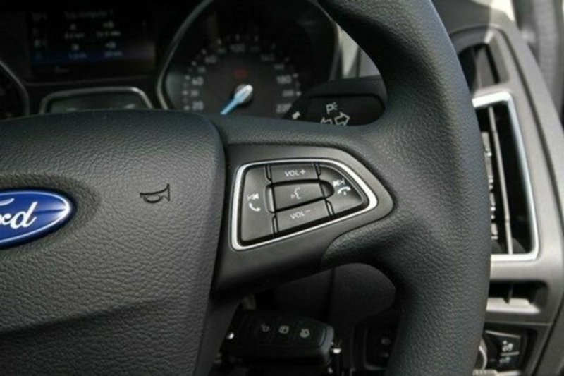 2015 FORD FOCUS Trend LZ
