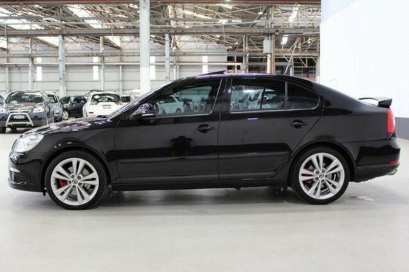 2010 SKODA OCTAVIA RS 147 TSI 1Z MY10