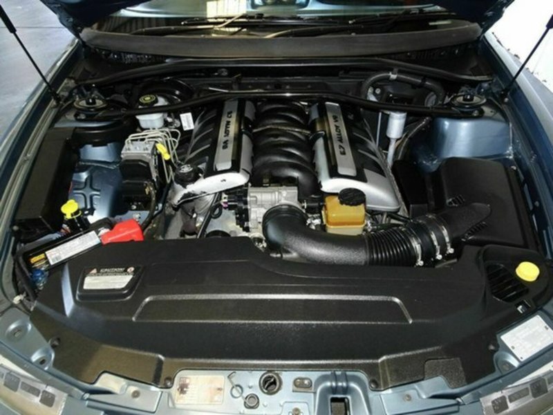 2005 HSV AVALANCHE XUV VYII